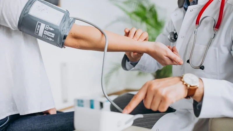 Diagnostyka różnicowa: dlaczego podobne objawy mogą oznaczać różne choroby